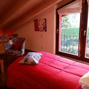 Douglas House Varese