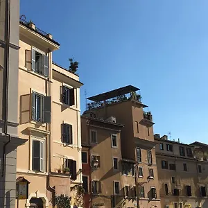 Finestra Su Trastevere - Roma