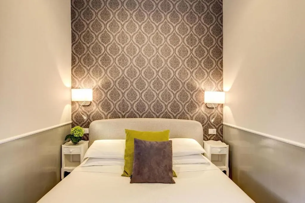 Hotel Tlv Navona Roma 0*,